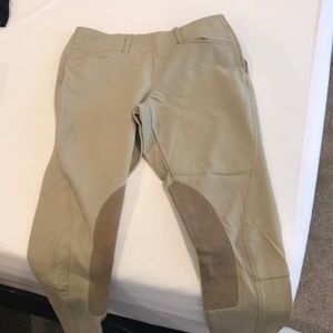 Like new Ariat pro circuit breeches 24R